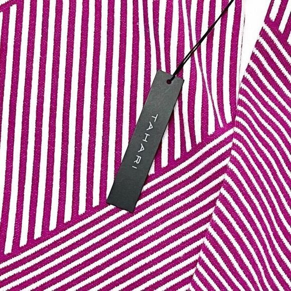 Tahari White Pink White Chevron Striped Sweater 2X NWT Mock Neck Relaxed Fit - Picture 5 of 13